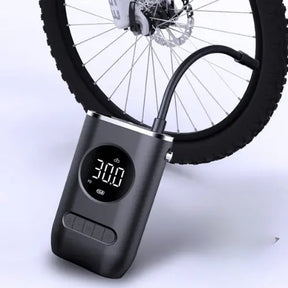 Compressor de Ar Portátil Elétrico Digital Calibrador AirMaster™ + Bicos Grátis